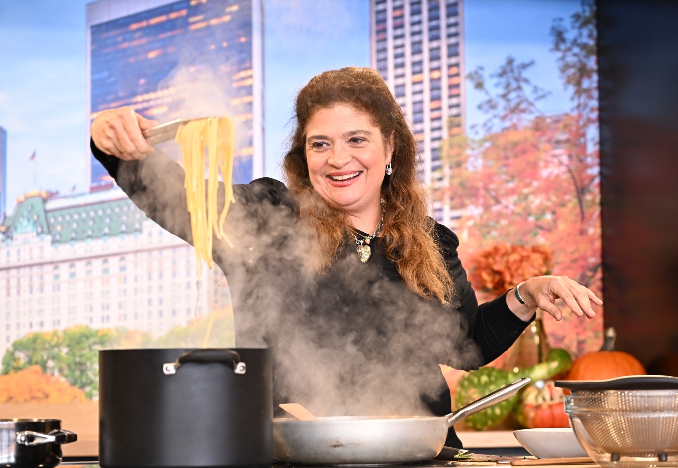 Food Network New York City Wine & Food Festival presented by Capital One Grand Tasting featuring Culinary Demonstrations presented by Liebherr Appliances