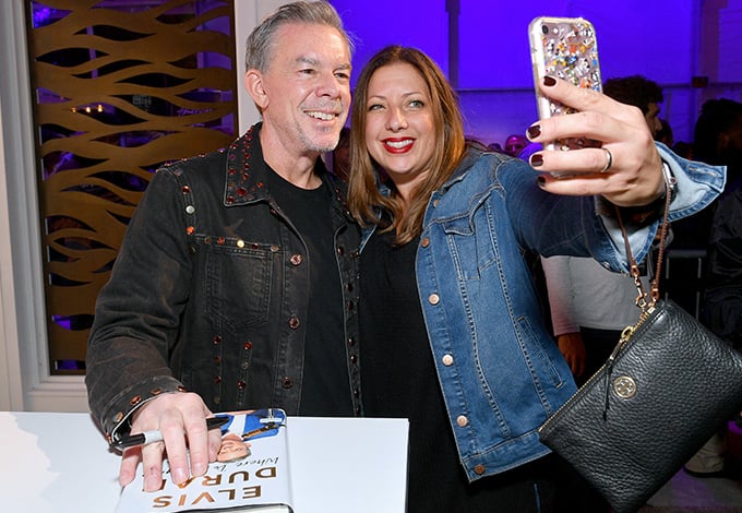 elvisduran 01
